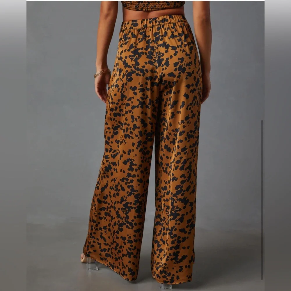 NWT Easy Tiger Animal Print Wide Leg Pant & Smocked Halter Bra Top - Picture 4 of 7
